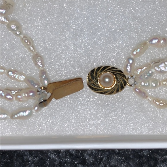 Multi-strand fresh water pearl bracelet - Picture 4 of 4